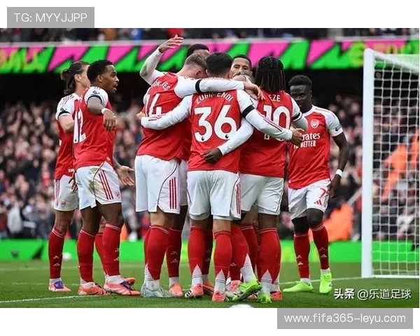 体育评论聚焦：新赛季表现突出的球员成为关注焦点